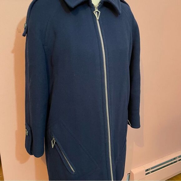 Vintage 1960s Unique Navy Blue and Silver 100% Wool Overcoat - Picture 15 of 16